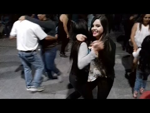 🍢llego el bombon🎼🎶una negra que las afoja🎤🎼 camera iphone 8 plus apk