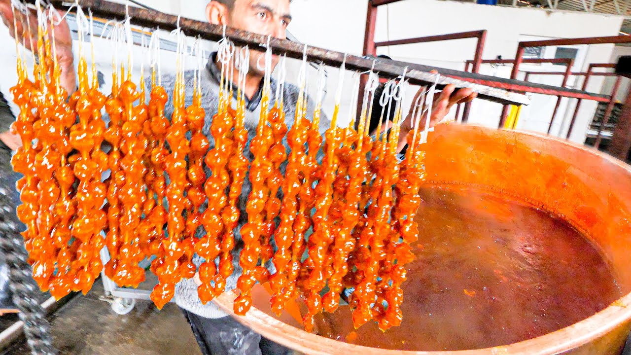GOING FULL ON For Street Food in Turkey – 8 Street Foods – OLDEST Baklava Shop + Kid MASTER Chef!