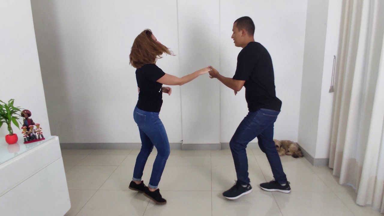 DANÇANDO OS BARÕES DA PISADINHA - MEIA NOITE (CE TEM MEU WHATSAPP)