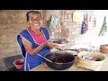 Cocinando Un Sabroso MOLE DE PUERCO DE CHILE VERDE BIEN PICOSO | DOÑA LUPITA