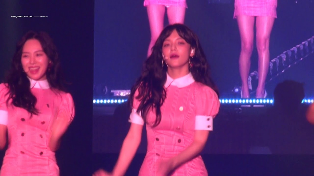 171217 AOA 지민 사뿐사뿐 & 심쿵해 직캠 - Shinjimin.com