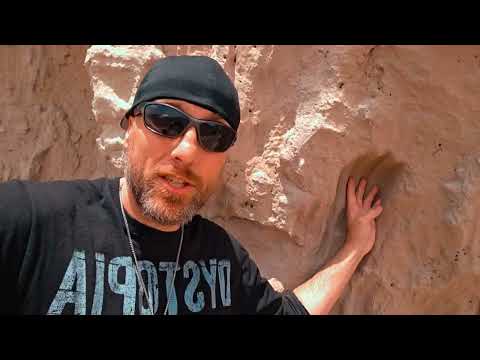 🖐 Handprints in rocks 🪨 Phenomenon