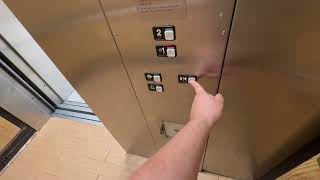Schindler 300A Hydraulic Elevator (E1) | Kohl's Rio Lakefront, Gaithersburg, MD