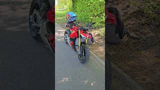 Ducati Streetfighter V4S ♥️
Ducati Streetfighter V4S ♥️ Ducati Streetfighter V4S ♥️