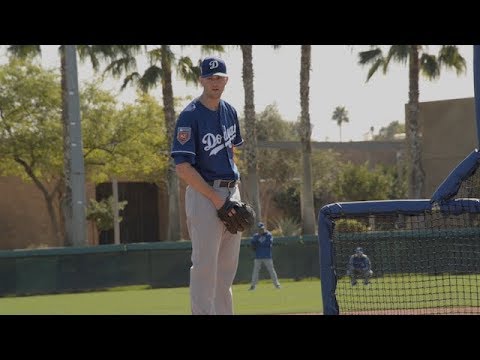 Dodgers Spring Training: Alex Wood, Adam Liberatore throw live BP at Camelback Ranch