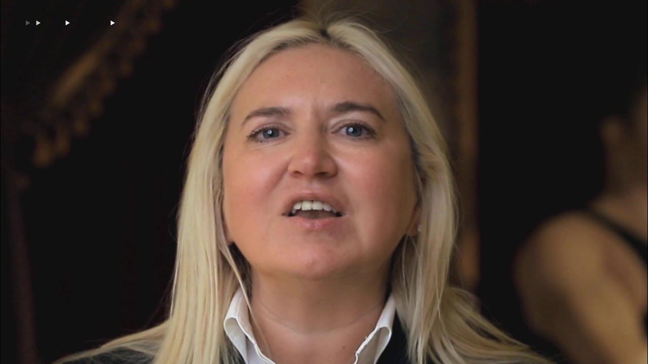 Церемония вручения грамот сотрудницам. Ахмерова кадрия шамильевна. Ахмерова кадрия шамилевна. Кадрия фцпср. Ахмерова кадрия шамилевна.