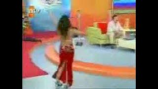GOYANG PANTAT HOT ARAB