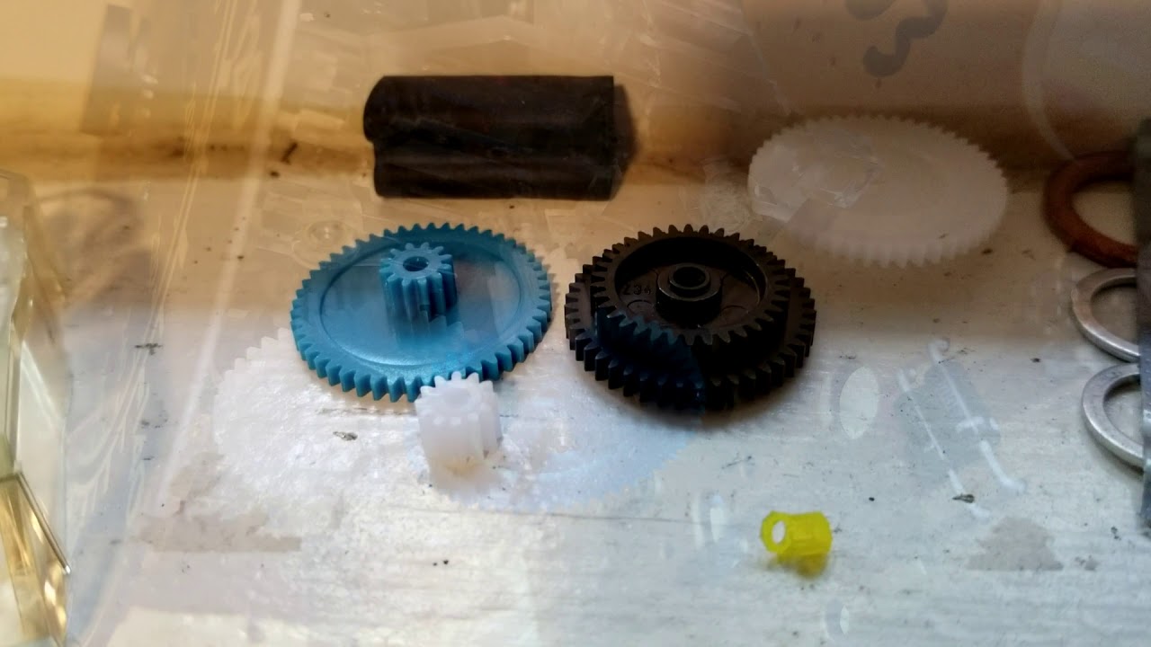 W126 guage cluster odometer gears repair Part 2 YouTube