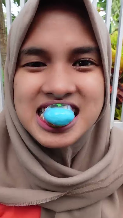 CANDY FIGHT GOES VIRAL #shorts