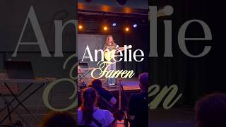 Amélie Farren live in Toronto