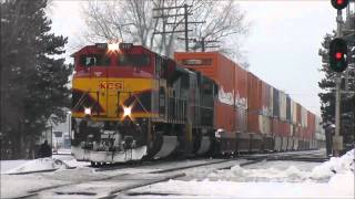 KCS Southern Belle SD70ACe with Two Shave and a Haircuts