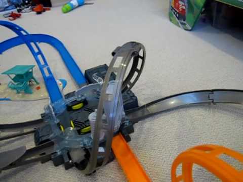 hot wheels world race ultimate track set