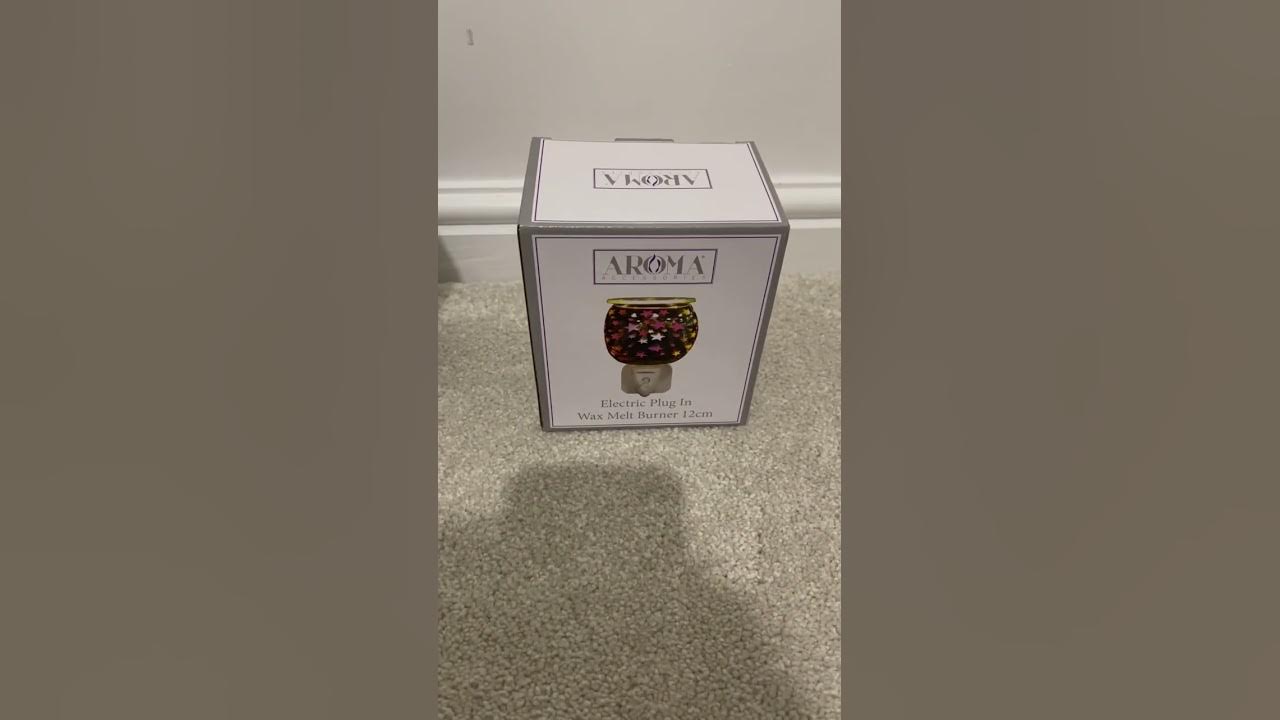 Yankee candle plug inn light with wax melts YouTube