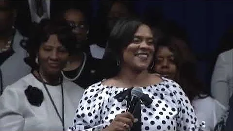 COGIC WIC Choir - Marvelous featuring Chantelle Hu...