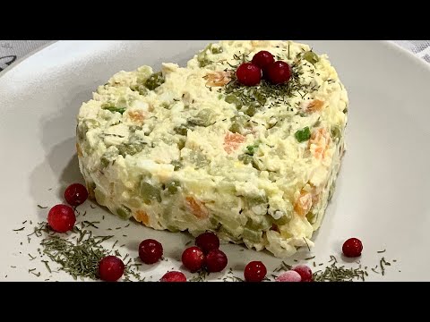Видео: Как да си направим вкусна салата с гъби и шунка за Нова година