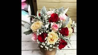 Bridal bouquet | Chamgne Pink Red roses | silver leaves | babybreath | $108 | Huamama