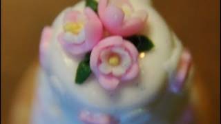 Polymer Clay Wedding Cake How to make by Garden of Imagination
SUBSCRIBE for more FREE tutorials! This video shows how to make a miniature polymer clay wedding cake, 1:12 size. Polymer Clay Wedding Cake How to make by Garden of Imagination