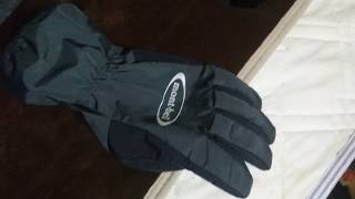 icebreaker GLOVE LINERとモンベル防滴手袋の自転車通勤使用感想