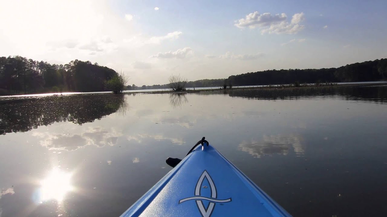 Kayaking on Lake Acworth - YouTube