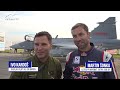 Ivo Kardoš a Martin Šonka o společném létání JAS 39 Gripen a Extra 330 SR (www.airzone.tv)