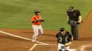 Bowie's Kang hits two-run homer