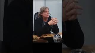 Большевики-Коммунистьі!