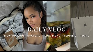 Daily Vlog l NEW PHONE, WHO DIS? Hygiene Haul, Meal prepping + MORE