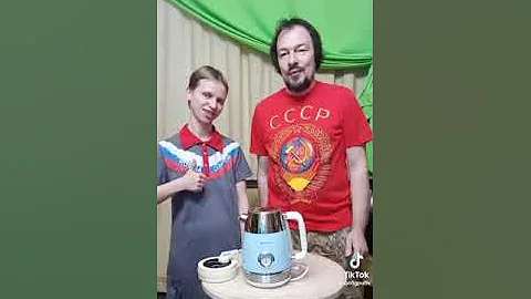 Russians are a sick nation - father and son talk with an electric kettle