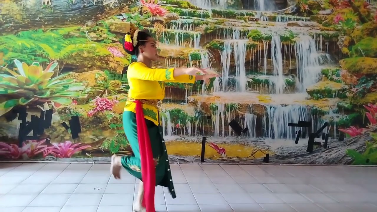 tari jaipong BENTANG Bentang penari Aurel putri balqis