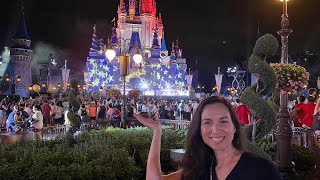 We Didn’t Know Disney Had These | 4th of July Magic Kingdom Dance Parties 🕺💃🎉 by Exactly Erica 127 views 1 year ago 3 minutes, 13 seconds