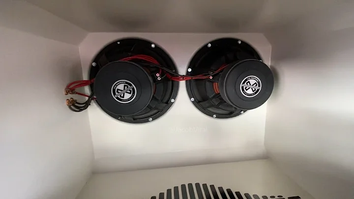 IMPRESSIVE 2 18" SUBWOOFER BANDPASS BOX