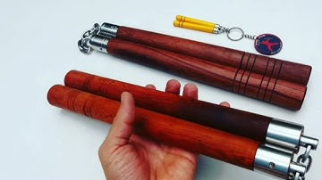 Côn nhị khúc gỗ cẩm lai  Côn gỗ hương huyết