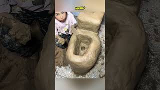 This Girl Made A Toilet Her Room