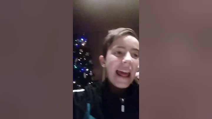 Jolie ga met kiani zogezegt  playmobiel spelen