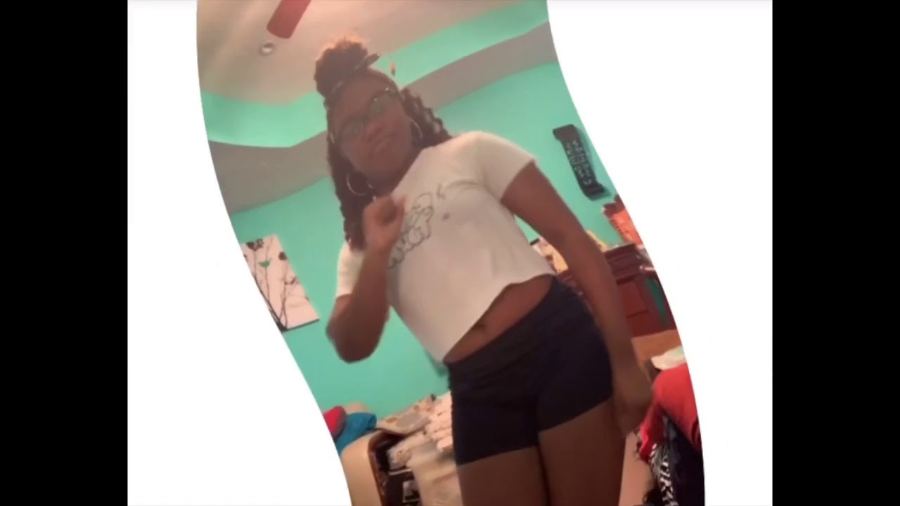 A Palè - ROSALÌA (choreography by Charlotte Posey)