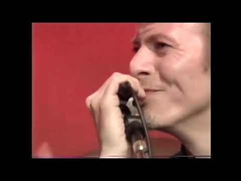 Reeves Gabrels 's Guitar Solo ×4 David Bowie The Voyeur of Utte Destruction (as Beauty) live