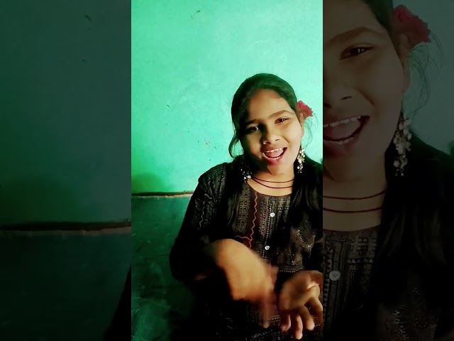 Tuba tuba tu to meetha sa murba #song #music #shortsvideo  #dancewithsimran class=