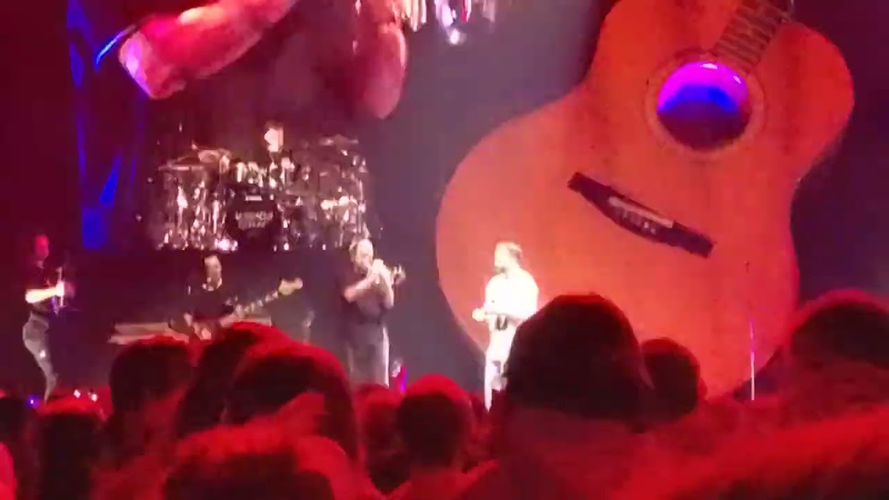 Kendji Girac  - Un, Dos, Tres  • Zénith Rouen : 11/02/2026