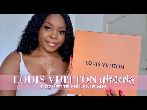 lv pochette melanie