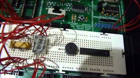 Selector con display de 7 segmentos con PIC16F88