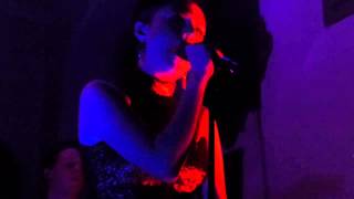 Video thumbnail of "Gabriella Cilmi - Vicious Love (HD) - St Pancras Old Church - 08.04.13"