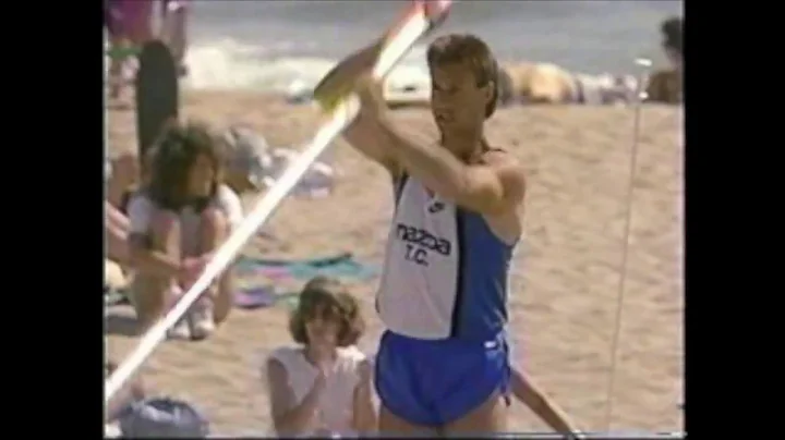 Scott Huffman (USA) jumping 5.85m at Beach Vault a...