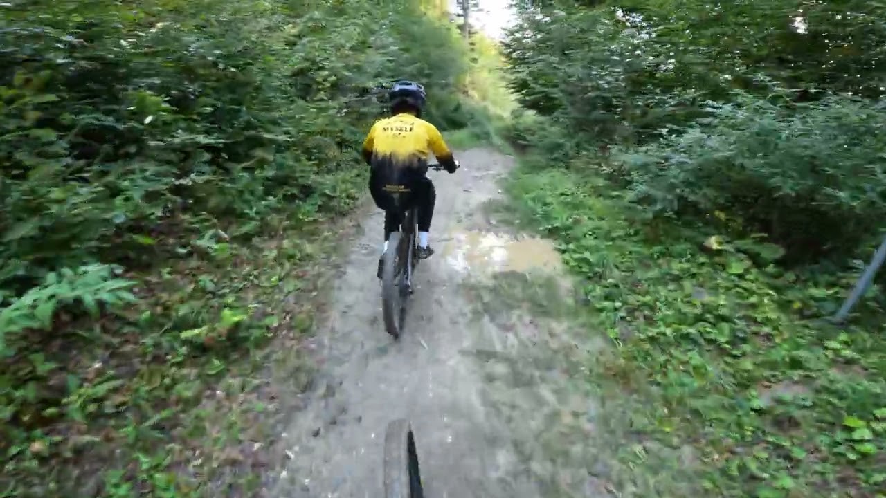 Following Thierry and Karl Pt 2 _ AlpenBikePark _ Chur
