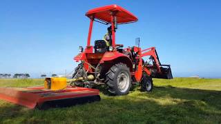 Dongfeng Tractor - 304G2 30HP Model Cutting Grass with Slasher Mower - MCM