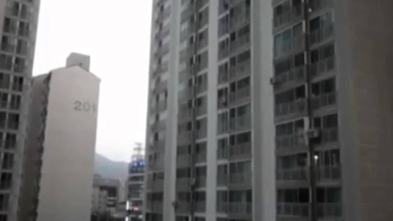 개짖는 소리 좀 안나게 해라 ㅋㅋㅋ ( 언제 봐도 웃긴 레전드 ) - YouTube