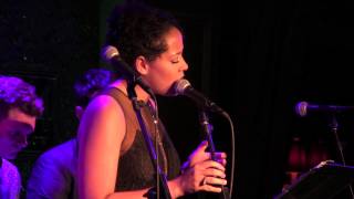 Lilli Cooper - "Mine" (Taylor Swift)