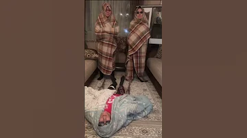 Bozuldu Gönlümün üzüm Bağları çözüldü Dizimin Yayları Sona Dikkat Sakat Bacağıma Düşüyor 