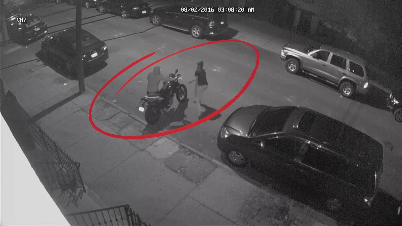 motorcycle thieves caught on camera - YouTube