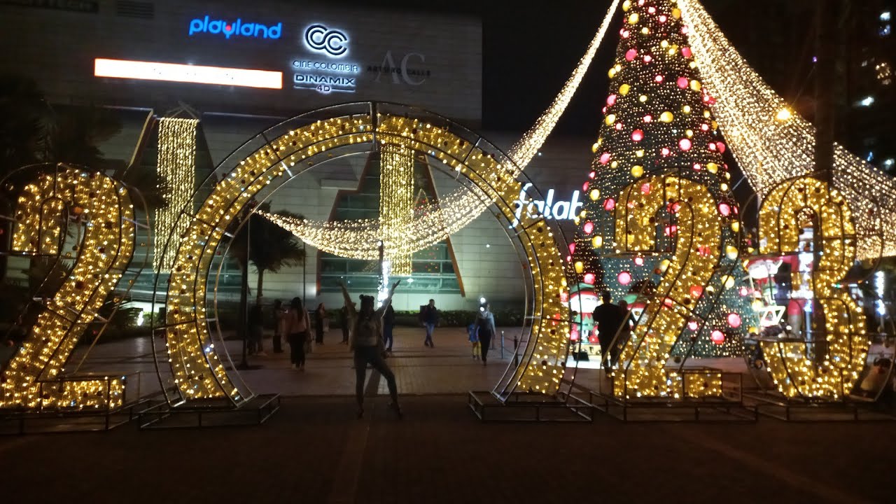 Vlogmas Día 1 CHRISTMAS ⛄❄ CC Titan Plaza Bogota #funny  #trending #christmas | Lali Ten-meer