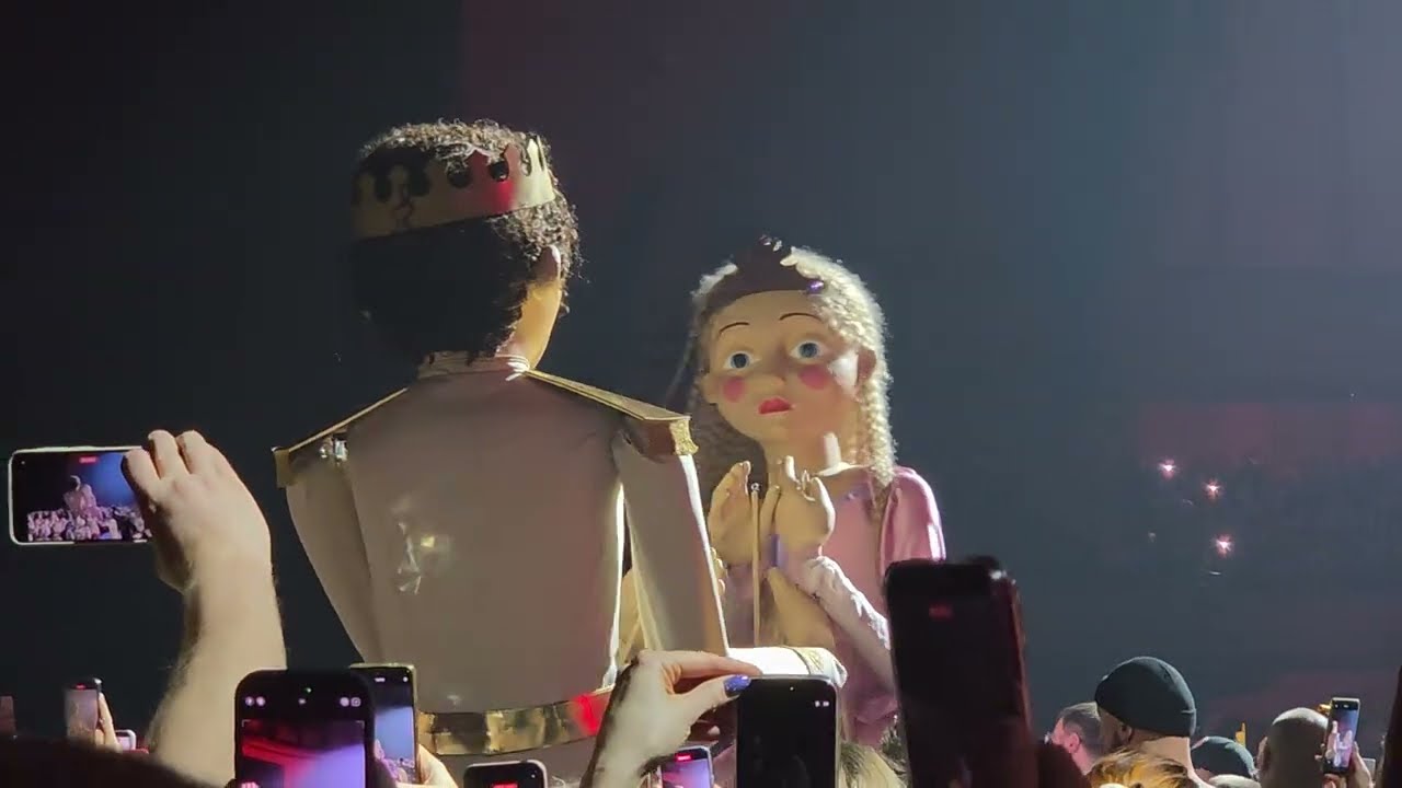 Sylwia Grzeszczak - Księżniczka (Wrocław 13.12.2025)